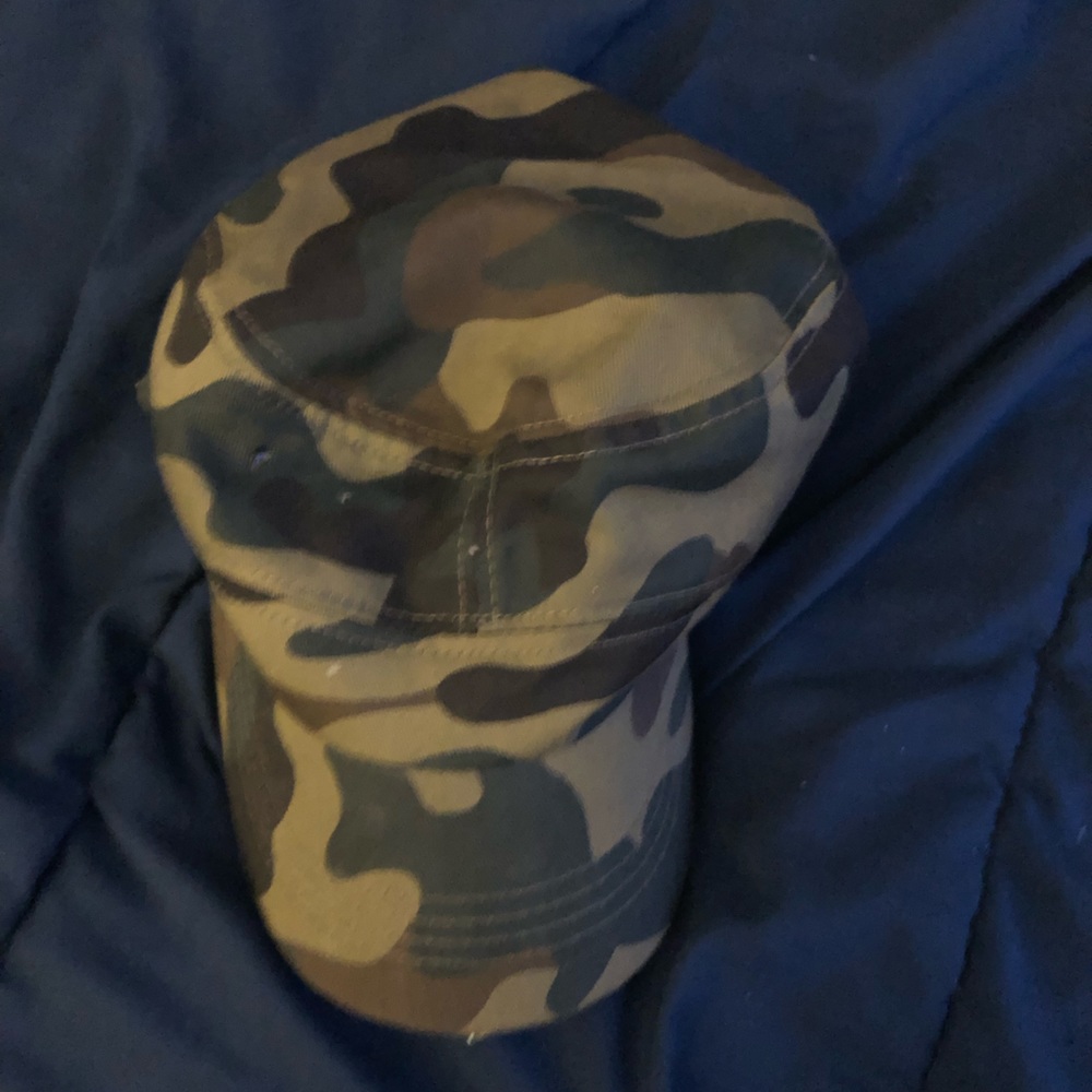 camouflage hat